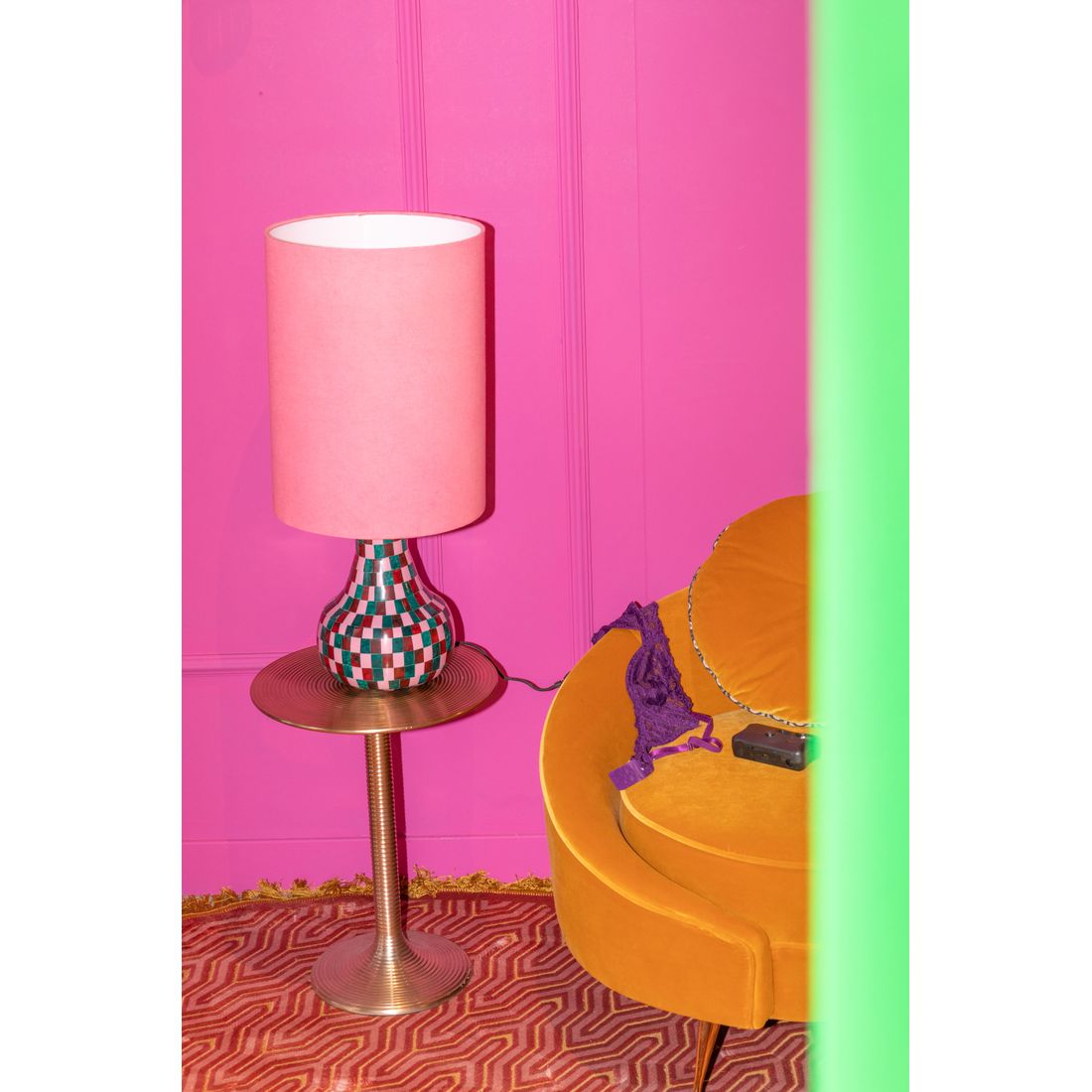 Bold Monkey Tafellamp Don't Be Afraid of Colour Roze