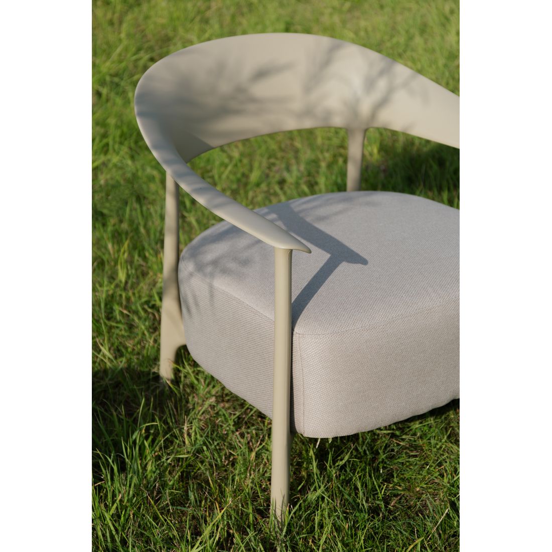 White Label Living Fauteuil Buiten Vita Beige