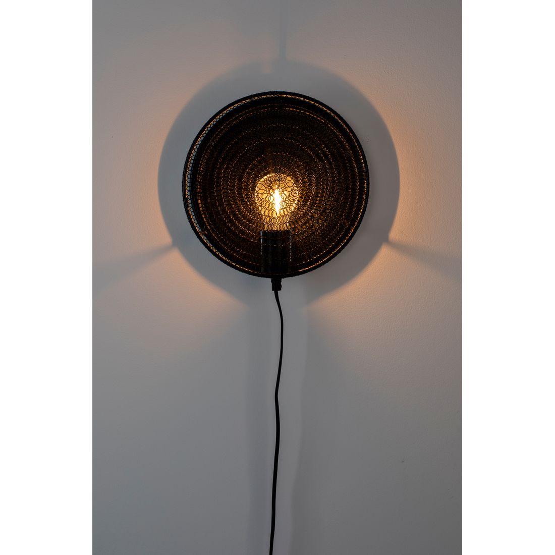 White Label Living Wandlamp Lea Zwart