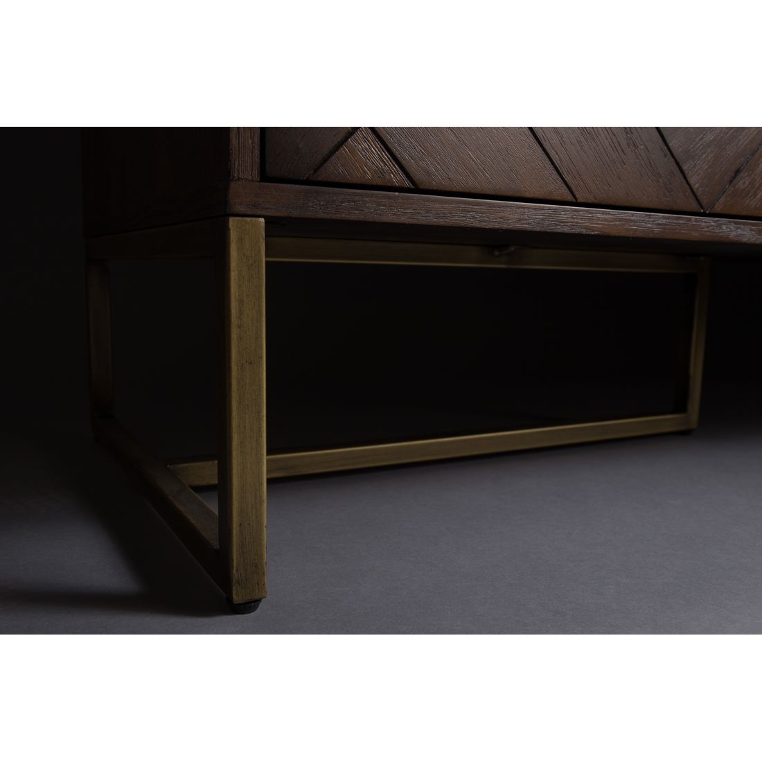 Dutchbone Dressoir Class Laag Walnoot - KwaliteitWonen.nl
