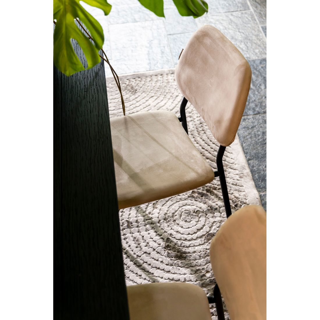 Dutchbone Eetkamerstoel Darby Beige - KwaliteitWonen.nl