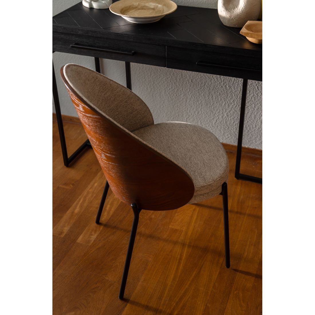 Dutchbone Eetkamerstoel Rodin Beige - KwaliteitWonen.nl