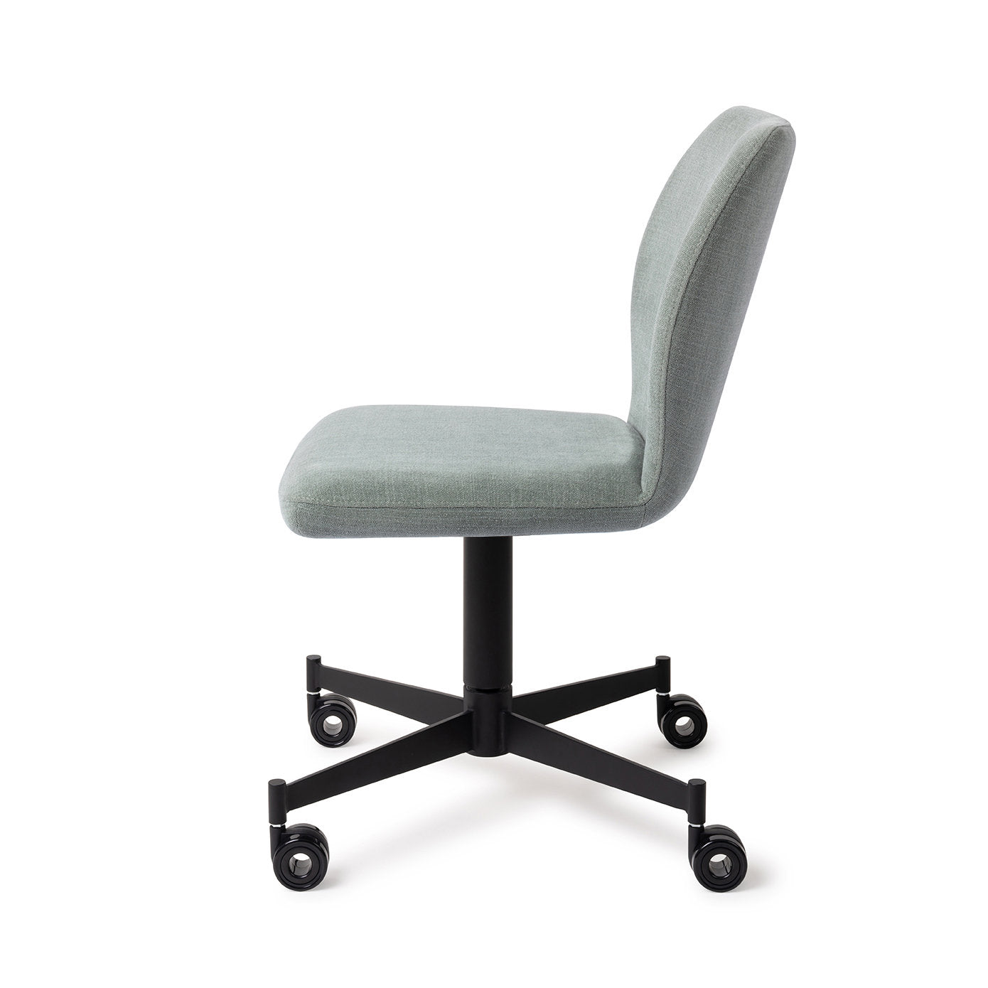 Jesper Home Ikata Breezy Blue Eetkamerstoel - Caster Black - KwaliteitWonen.nl