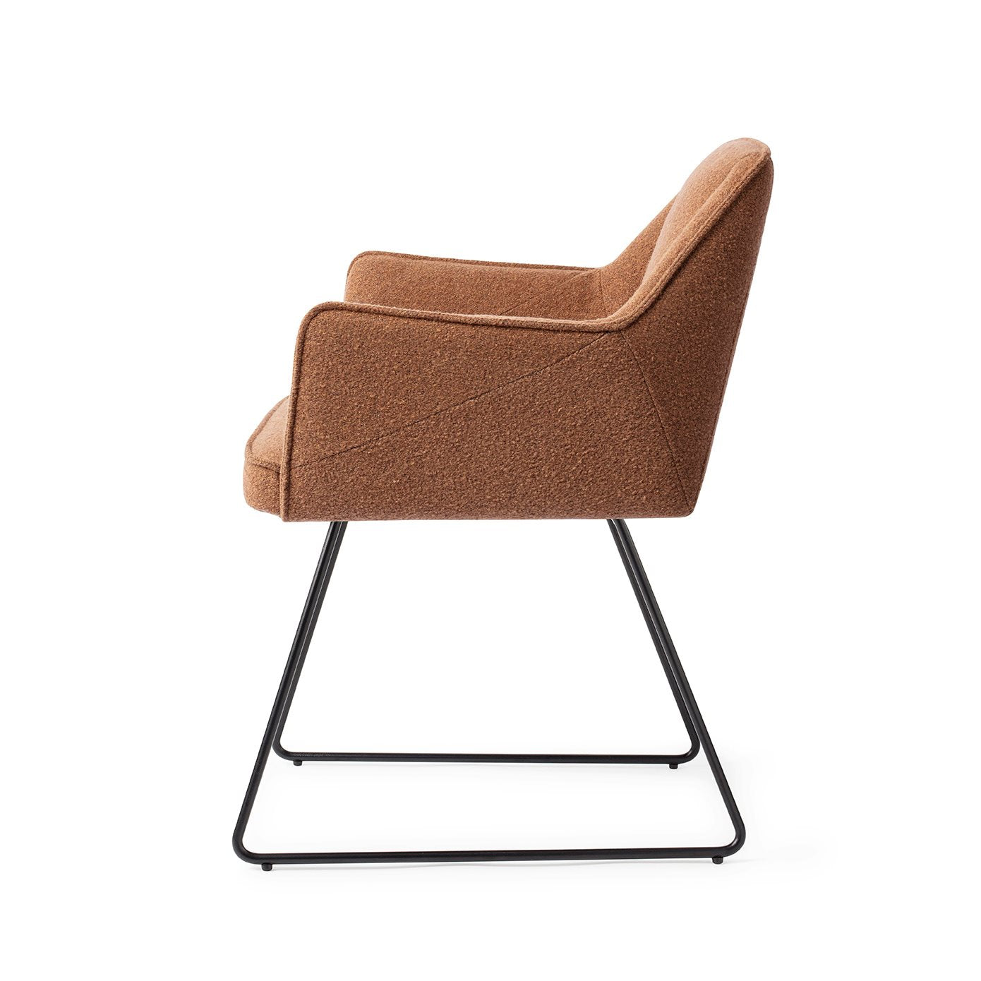 Jesper Home Tome Cinnamon Bun Eetkamerstoel - Slide Black - KwaliteitWonen.nl
