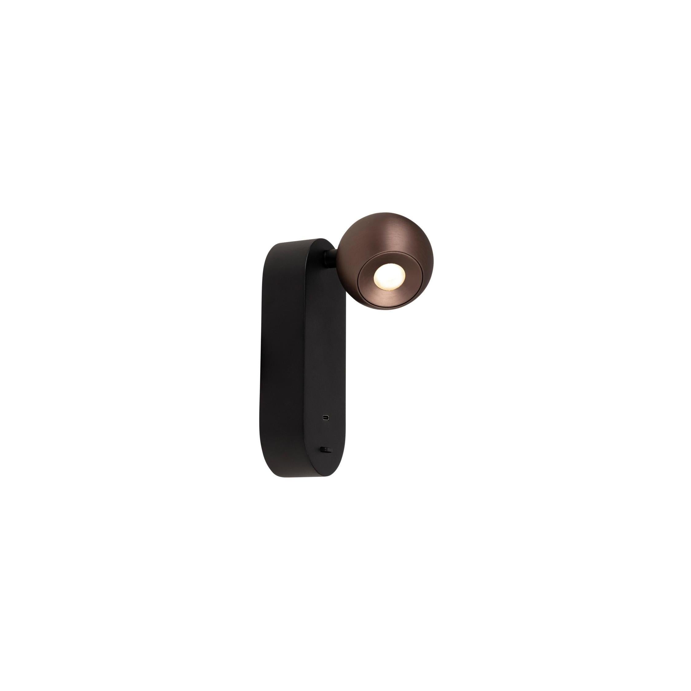 Lucide MONTANA - Wandlamp - LED - CCT - 1x6,3W 2700K/4000K - Met USB oplaadpunt - Koffie | Premium - KwaliteitWonen.nl