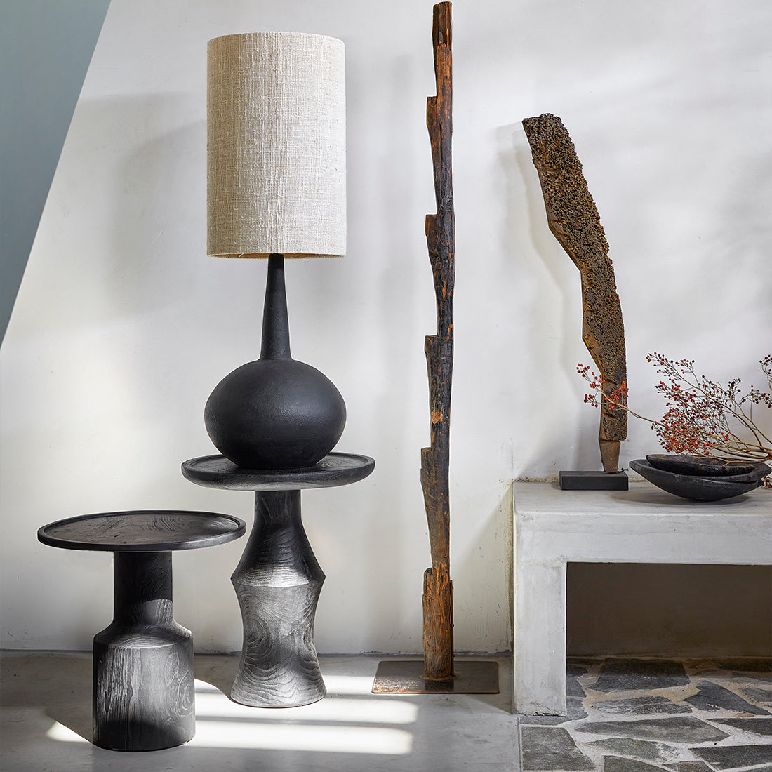 Raw Materials Bijzettafel Nero Midnight Rond 50cm Zwart Teakhout - KwaliteitWonen.nl