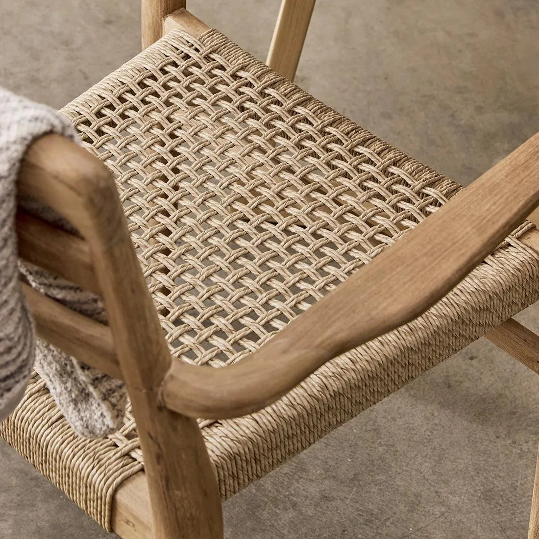 Raw Materials Verano Teak Tuinstoel Met Armleuning - Naturel (Set Van 2) - KwaliteitWonen.nl