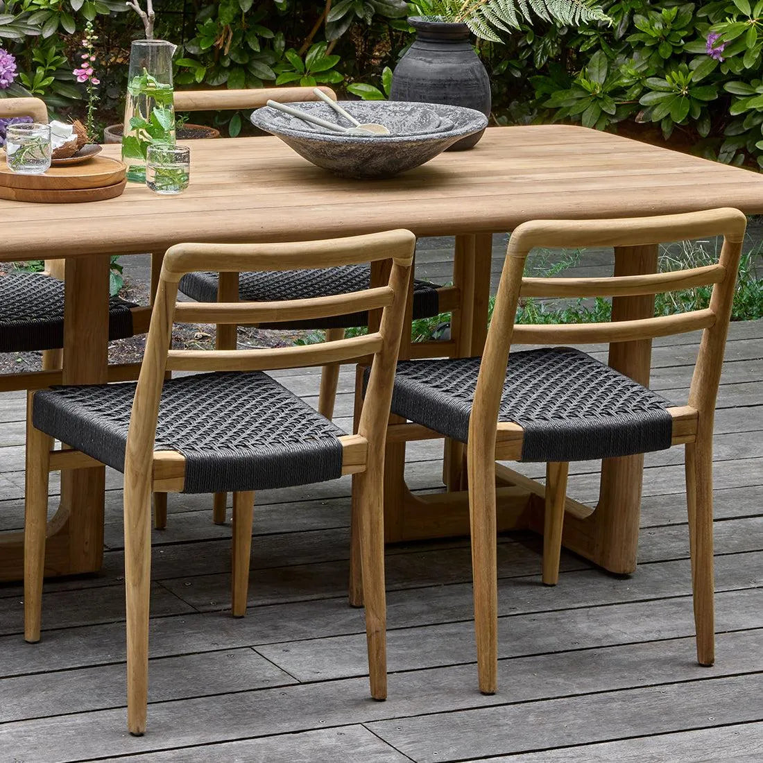 Raw Materials Verano Teakhouten Tuinstoel - Zwart (Set Van 2) - KwaliteitWonen.nl