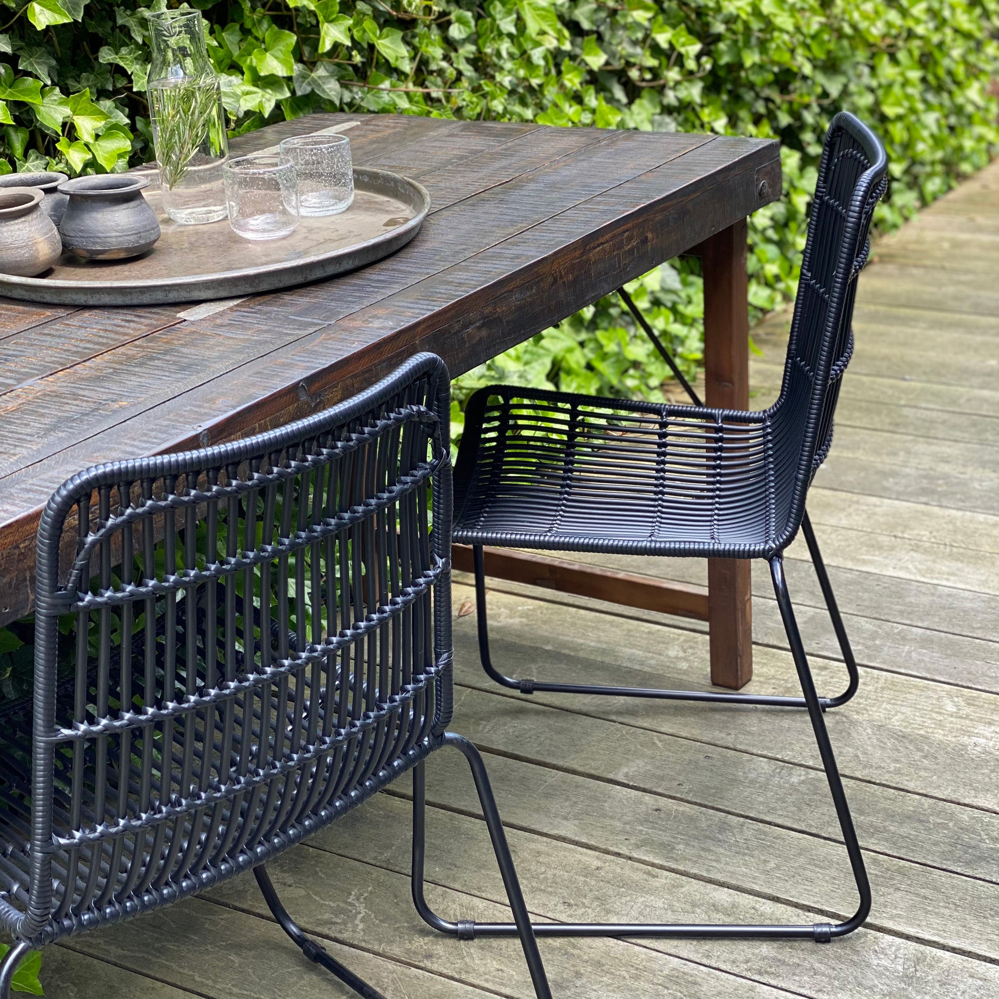 Raw Materials Jane Zwarte Tuinstoel (Set Van 2)