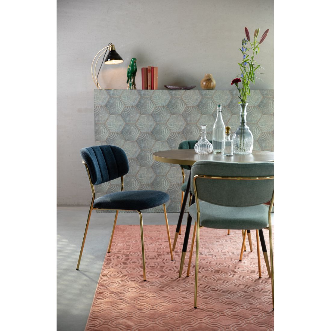 White Label Living Eetkamerstoel Jolien Goud Donkerblauw - KwaliteitWonen.nl