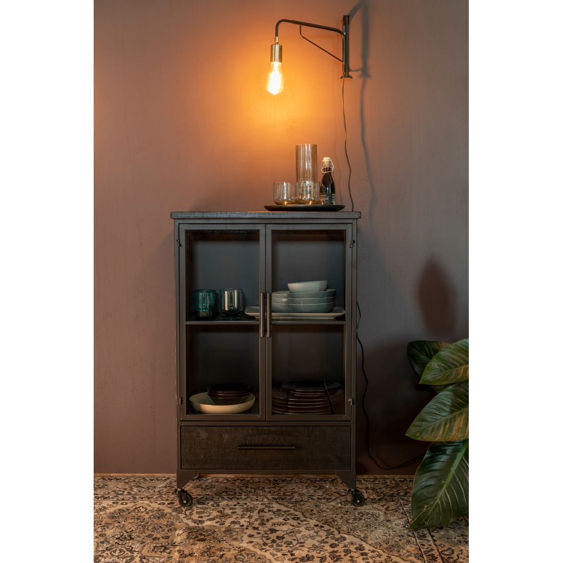 White Label Living Vitrinekast Ferre Medium - KwaliteitWonen.nl