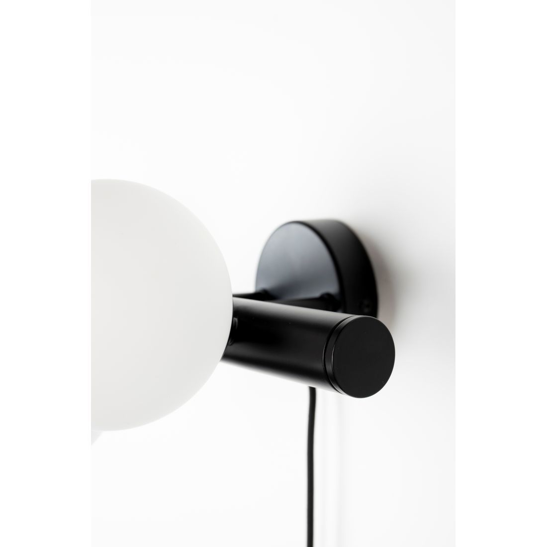 White Label Living Wandlamp Monica Wit - KwaliteitWonen.nl
