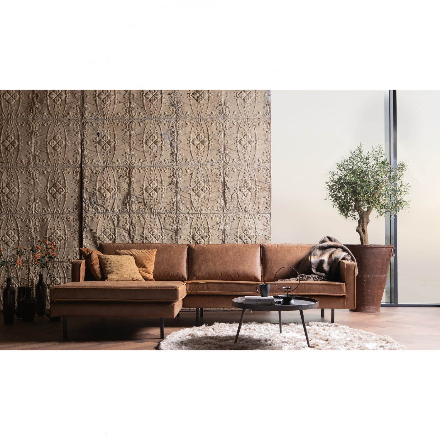 Woood Bounds Bijzettafel XL Hout Metaal Antique Goud 40x76cm - KwaliteitWonen.nl