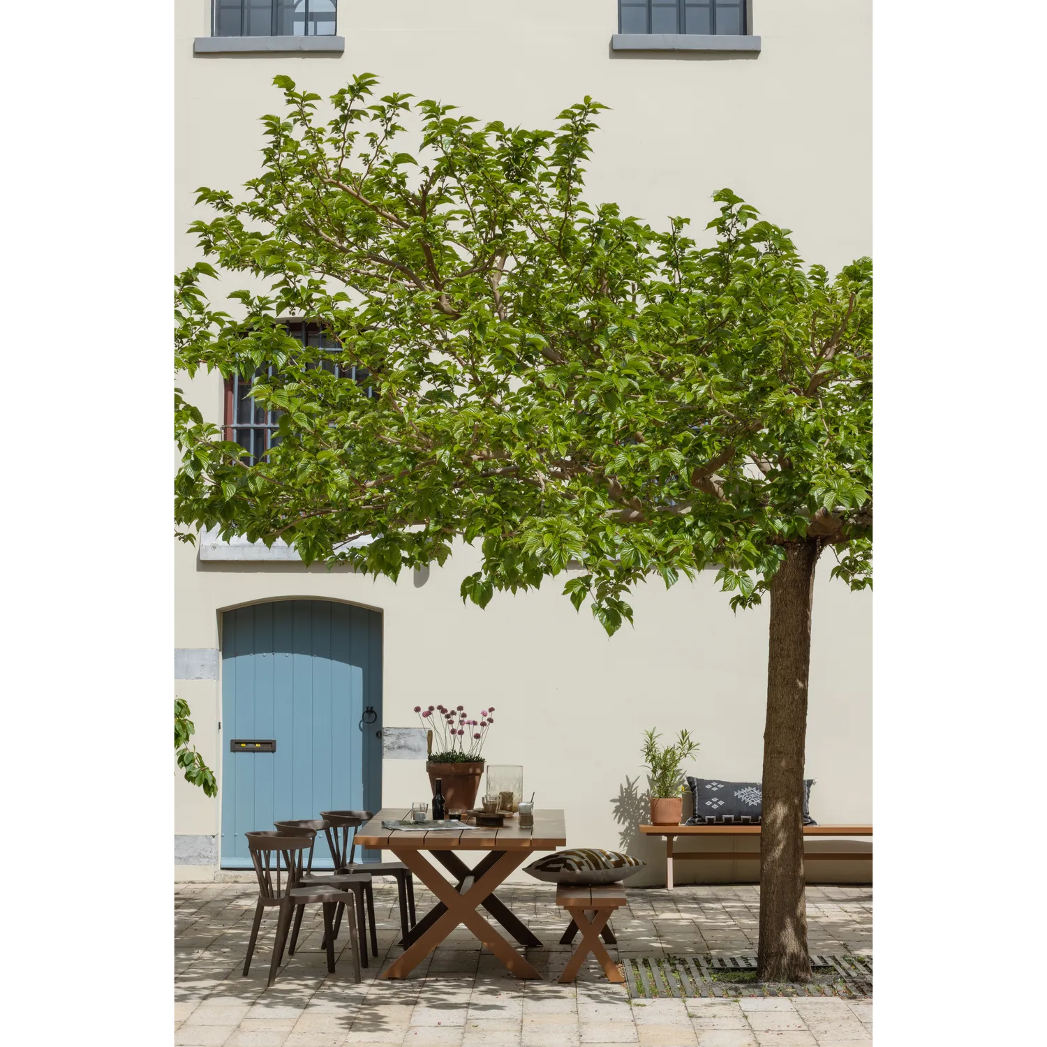 Woood Delta Picknick Tuintafel Aluminium Terra 220x100cm - KwaliteitWonen.nl