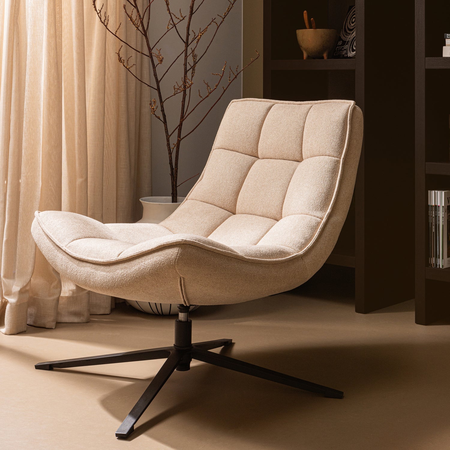 Woood Maudi Draaifauteuil Naturel - KwaliteitWonen.nl