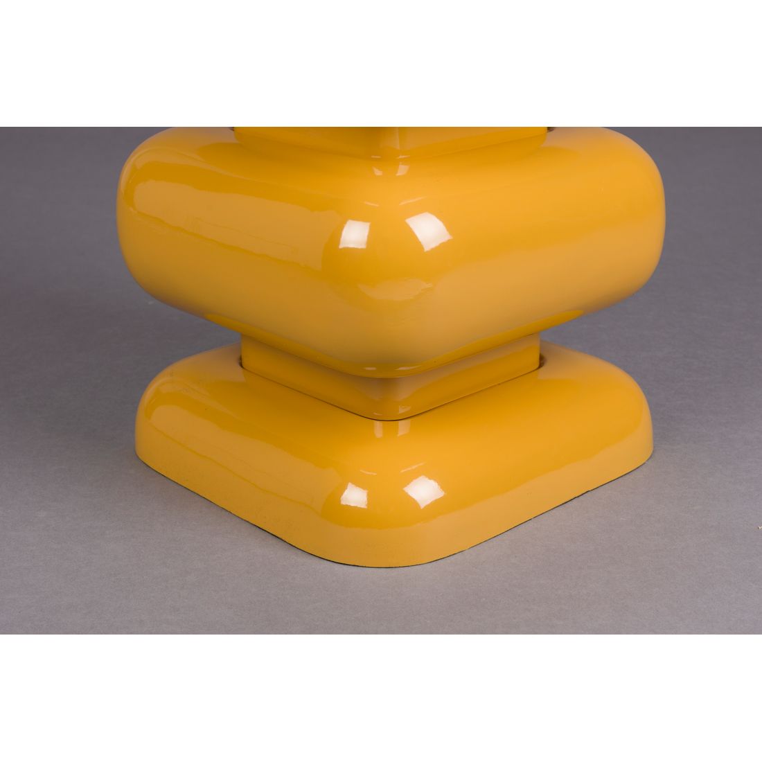 Dutchbone Bijzettafel Stubby Okergeel