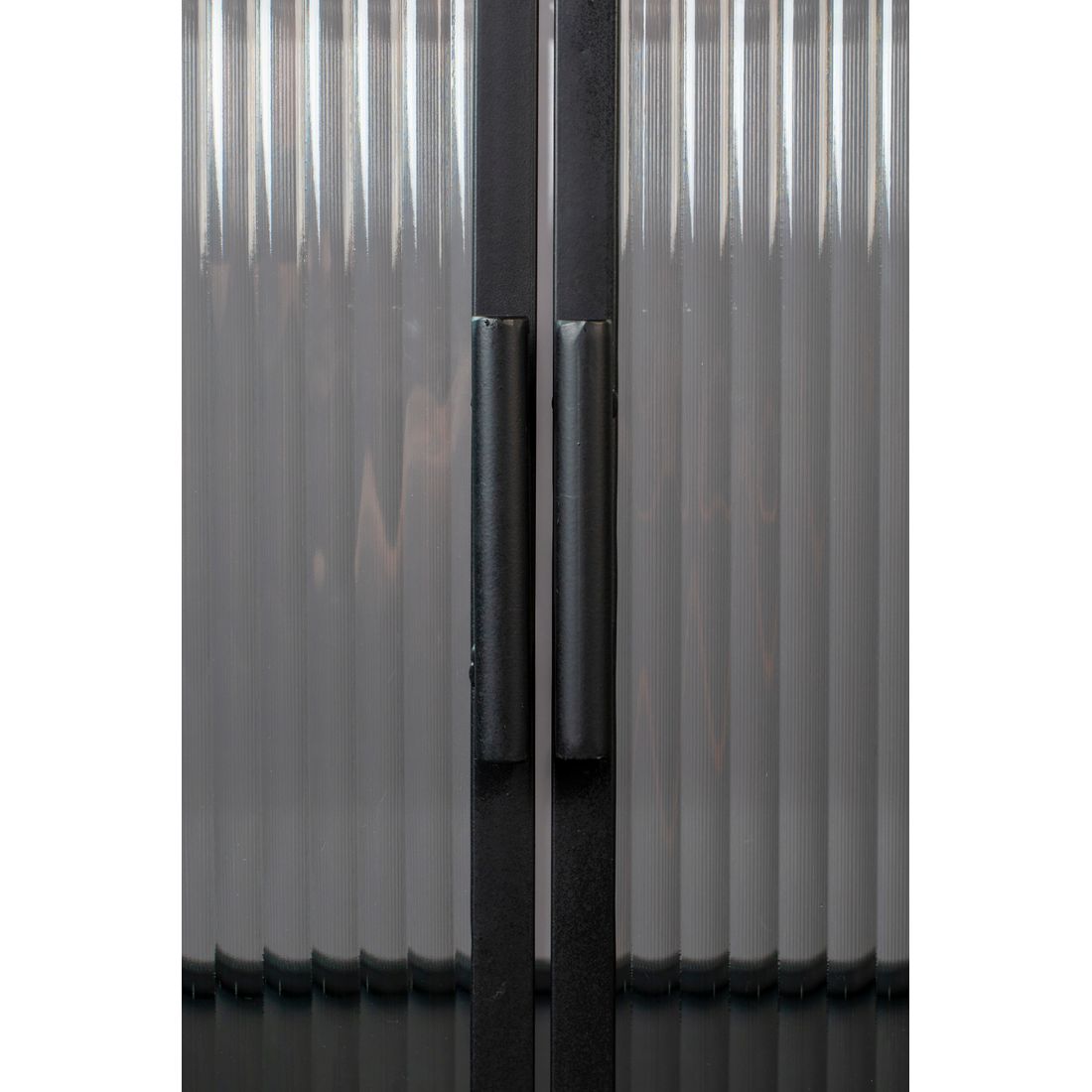 Dutchbone Vitrinekast Boli Smal Zwart