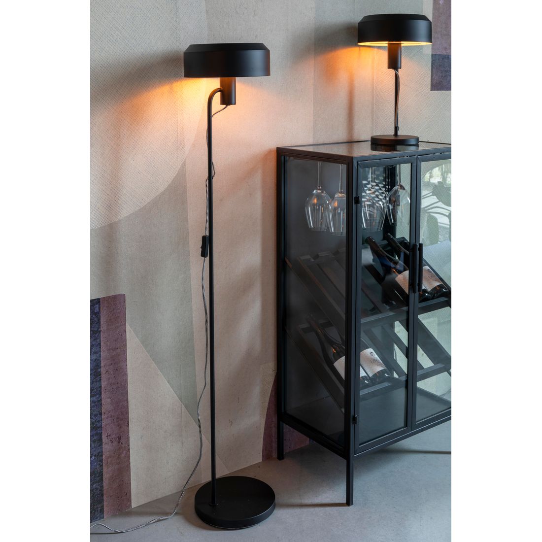 White Label Living Vloerlamp Landon Zwart