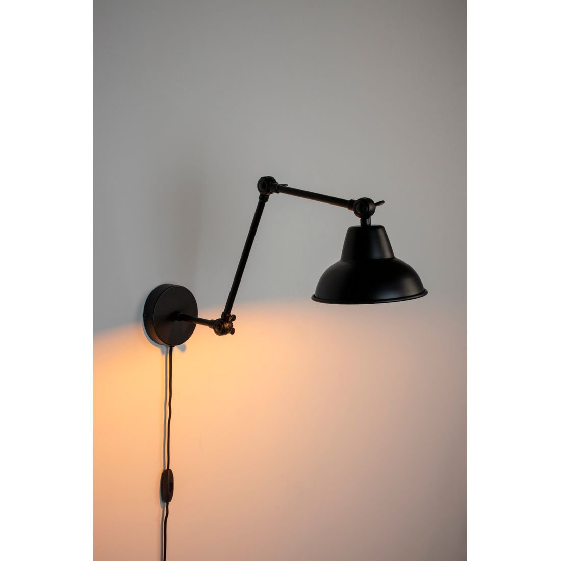 White Label Living Wandlamp Xavi Zwart
