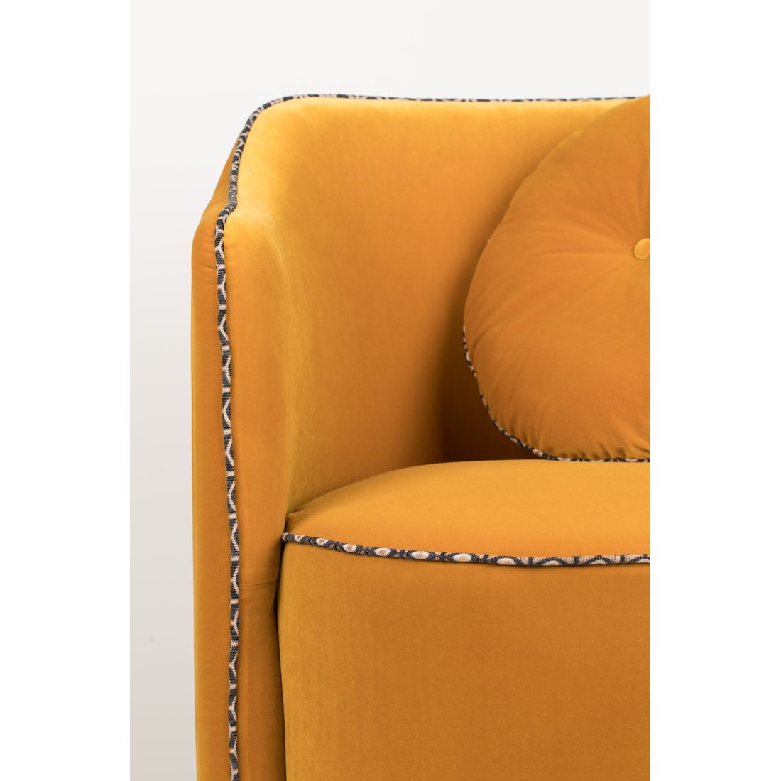Bold Monkey Fauteuil Sassy Granny Okergeel - KwaliteitWonen.nl