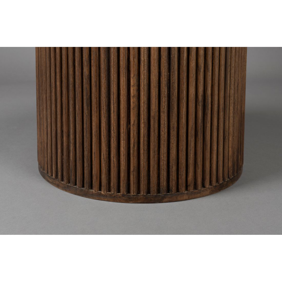 Dutchbone Eettafel Arda Rond 115cm Walnoot - KwaliteitWonen.nl