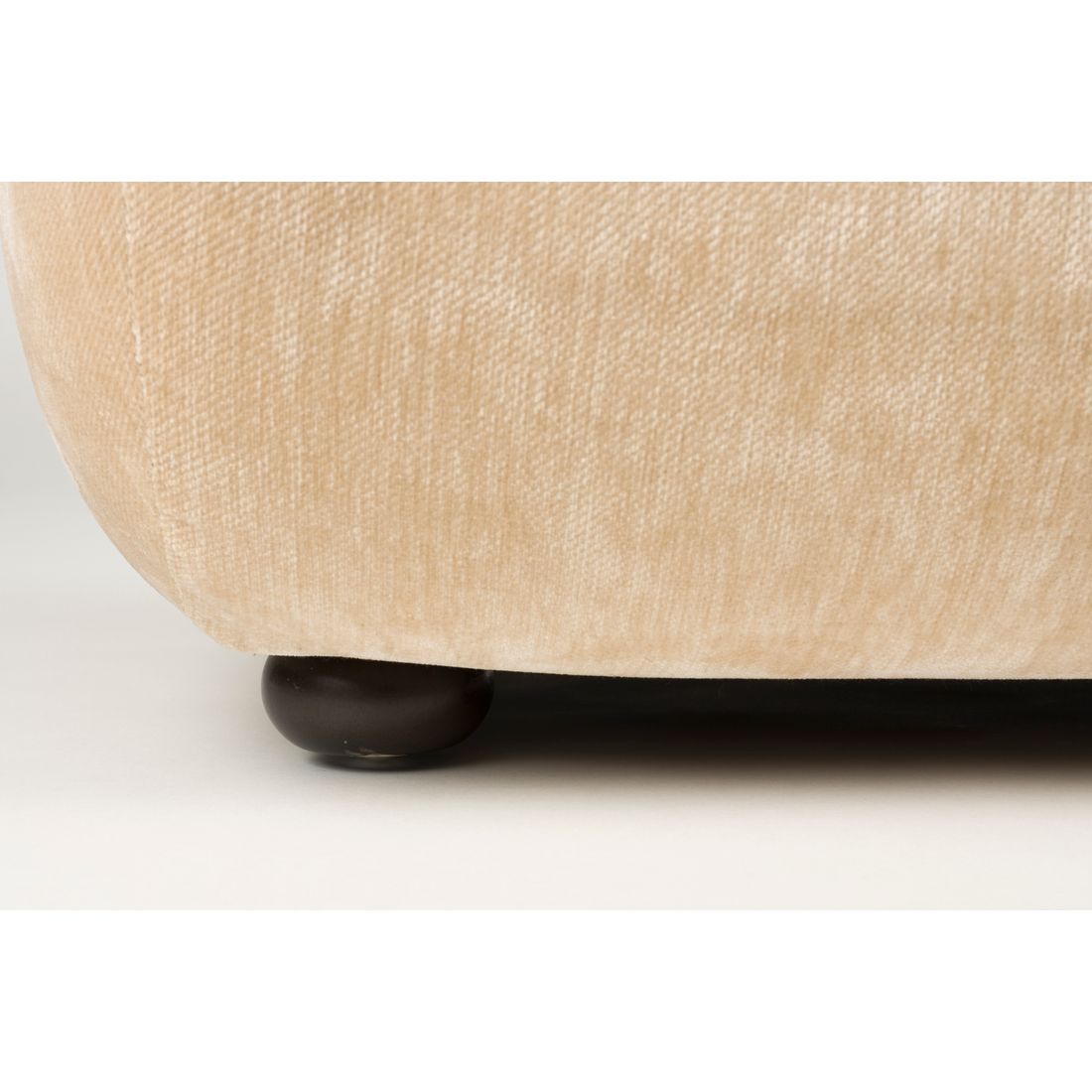 Dutchbone Fauteuil Wyatt Velours Beige - KwaliteitWonen.nl
