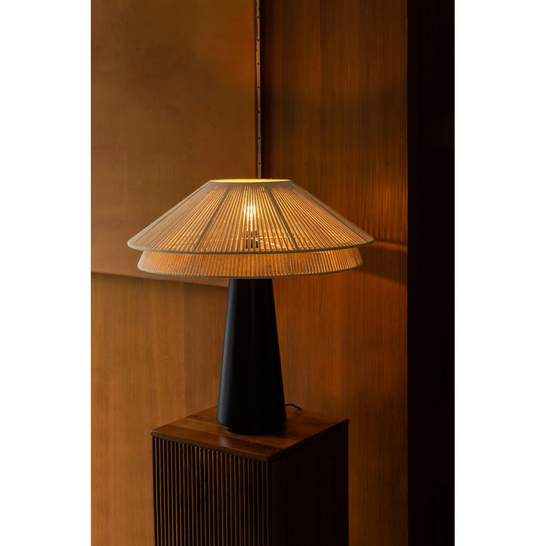 Dutchbone Tafellamp Elon Beige - KwaliteitWonen.nl