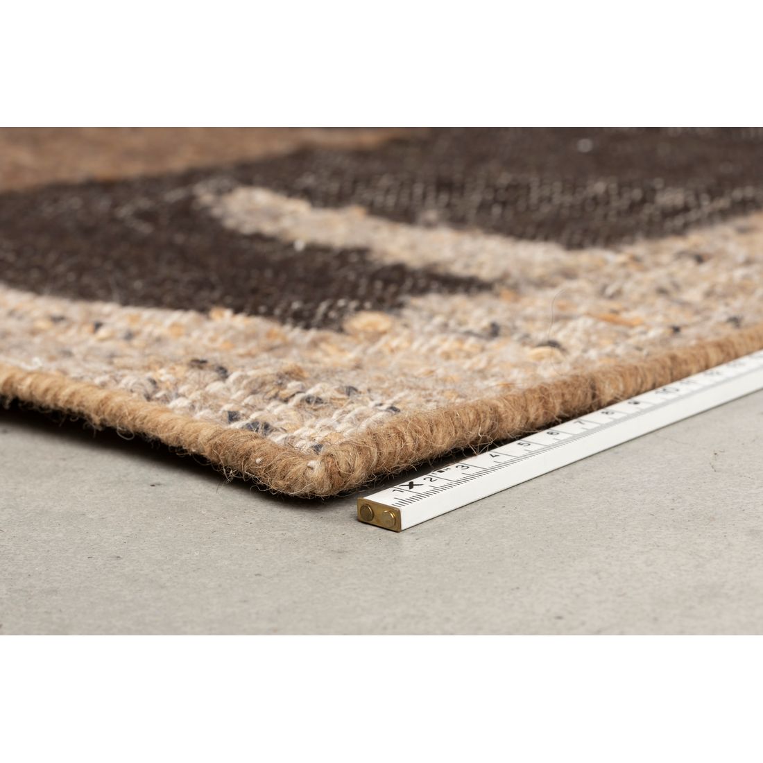 Dutchbone Vloerkleed Briton 160x230cm Bruin - KwaliteitWonen.nl