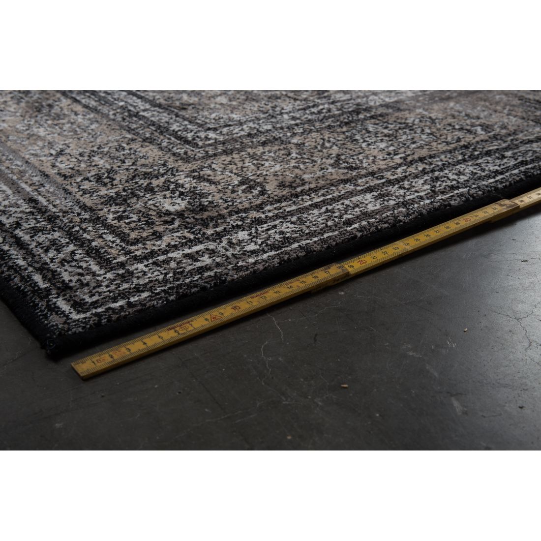 Dutchbone Vloerkleed Rugged 200x300cm Grijs - KwaliteitWonen.nl