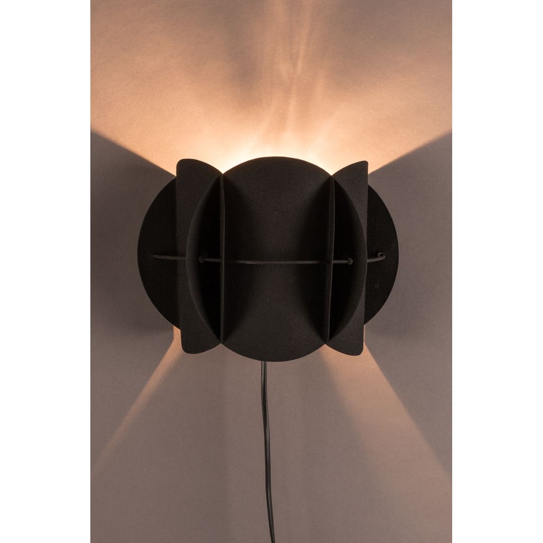 Dutchbone Wandlamp Corridor Zwart - KwaliteitWonen.nl