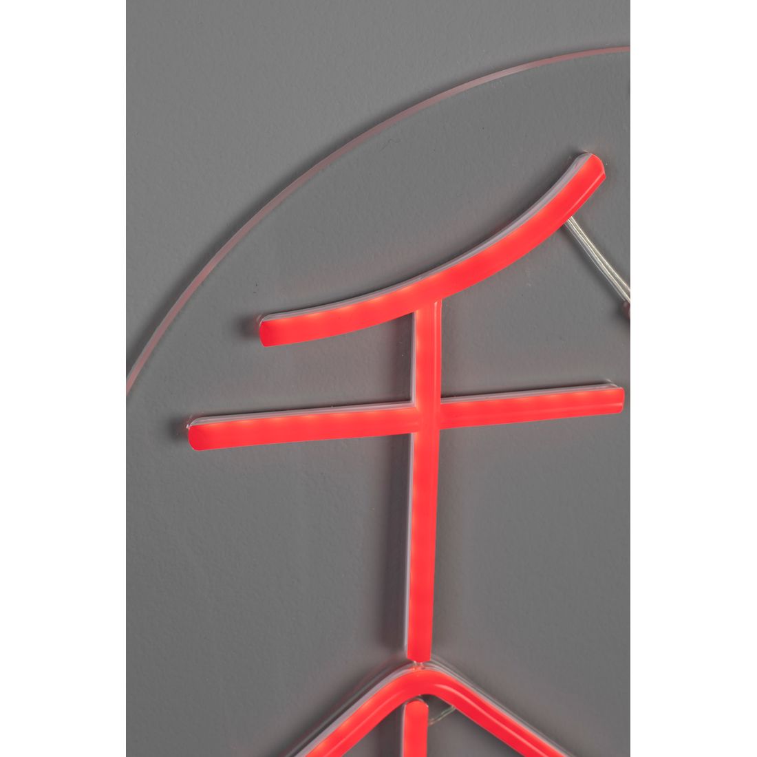 Dutchbone Wandlamp Sya Autumn Neon Verlichting - KwaliteitWonen.nl