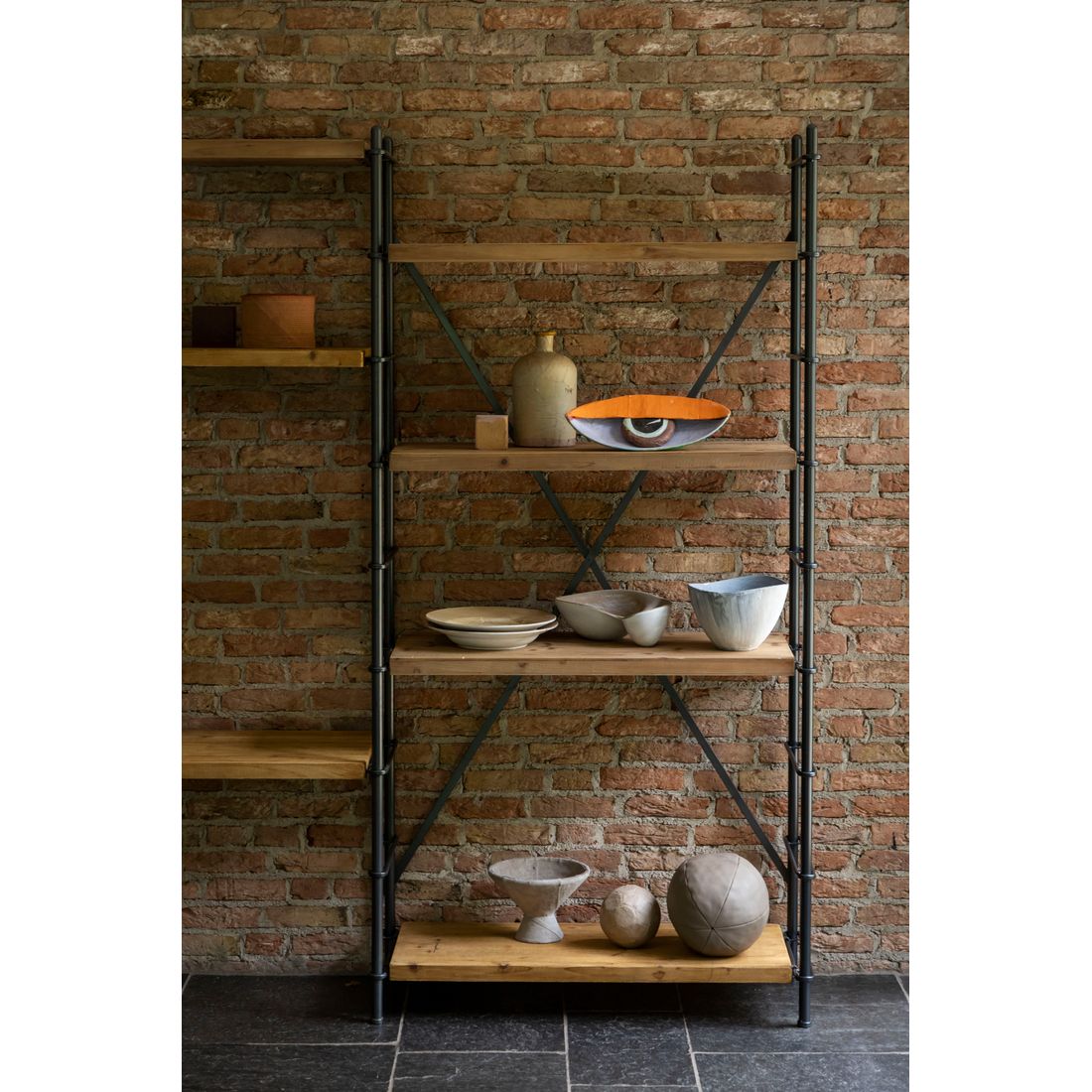 Dutchbone boekenkast Iron - KwaliteitWonen.nl