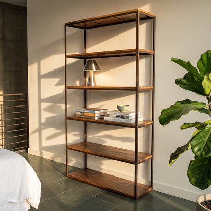Raw Materials Boekenkast Fabriekshoog IJzeren Rek Met Houten Planken - KwaliteitWonen.nl