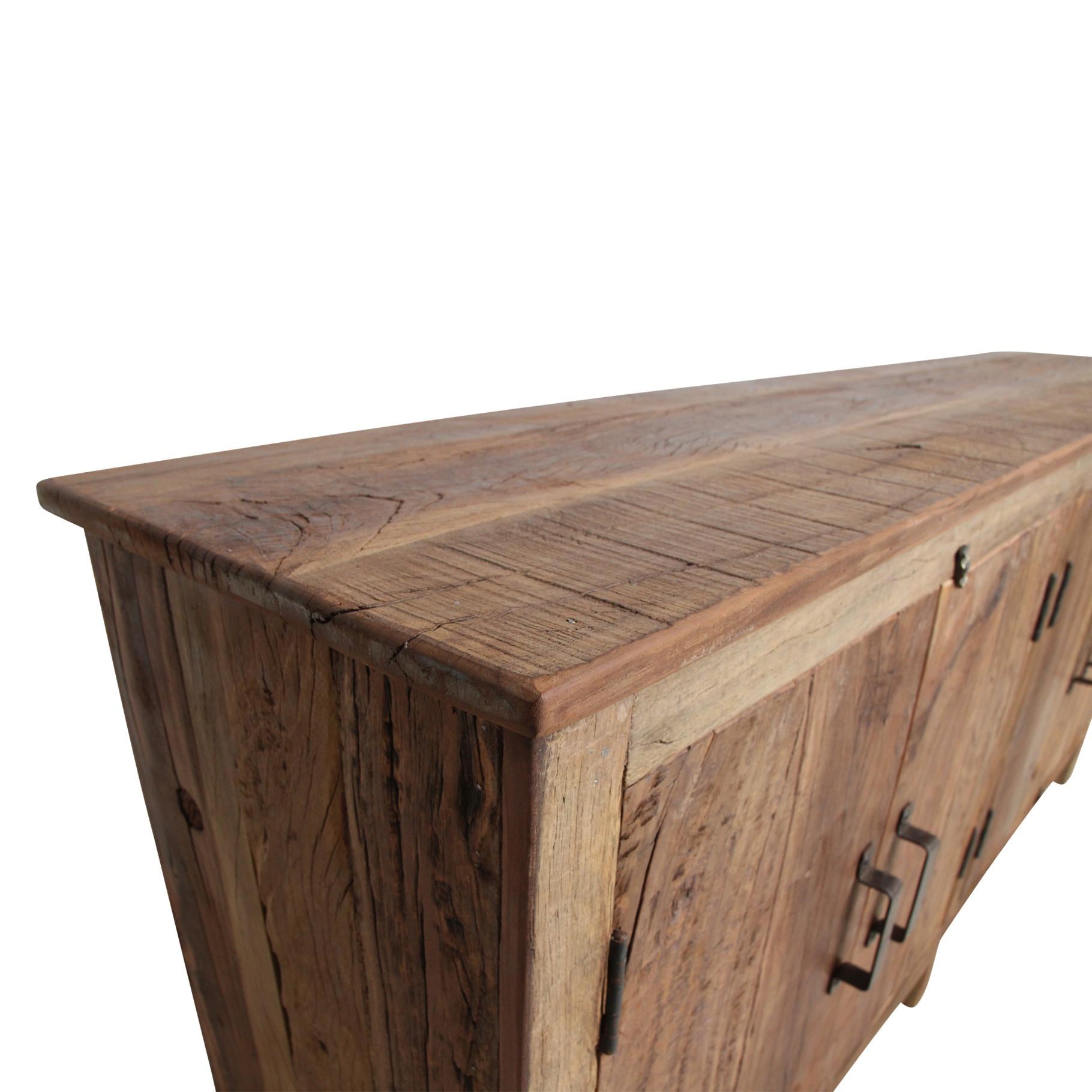 Raw Materials Dressoir Farmwood 4-deurs Gerecycled Hout - KwaliteitWonen.nl