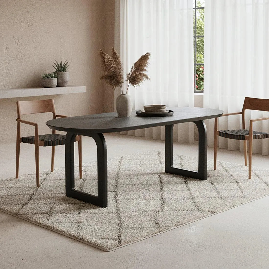 Raw Materials Eettafel Bullnose Ovaal 180x90cm Zwart Mangohout - Open Onderstel - KwaliteitWonen.nl