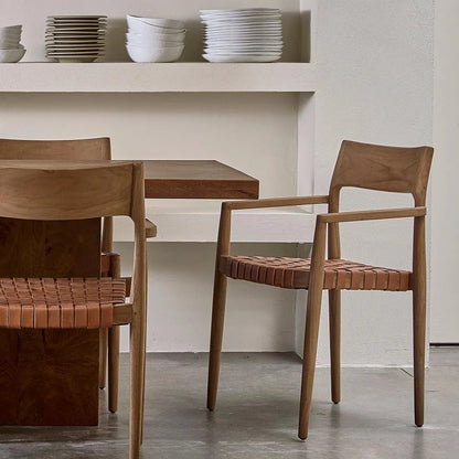 Raw Materials Freya Teak Eetkamerstoel Met Armleuning - Naturel (Set Van 2) - KwaliteitWonen.nl