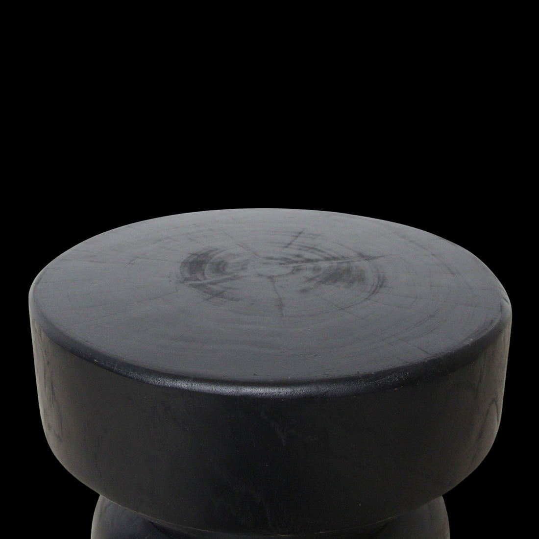 Raw Materials Teakhouten Bijzettafel Ritari Zwart