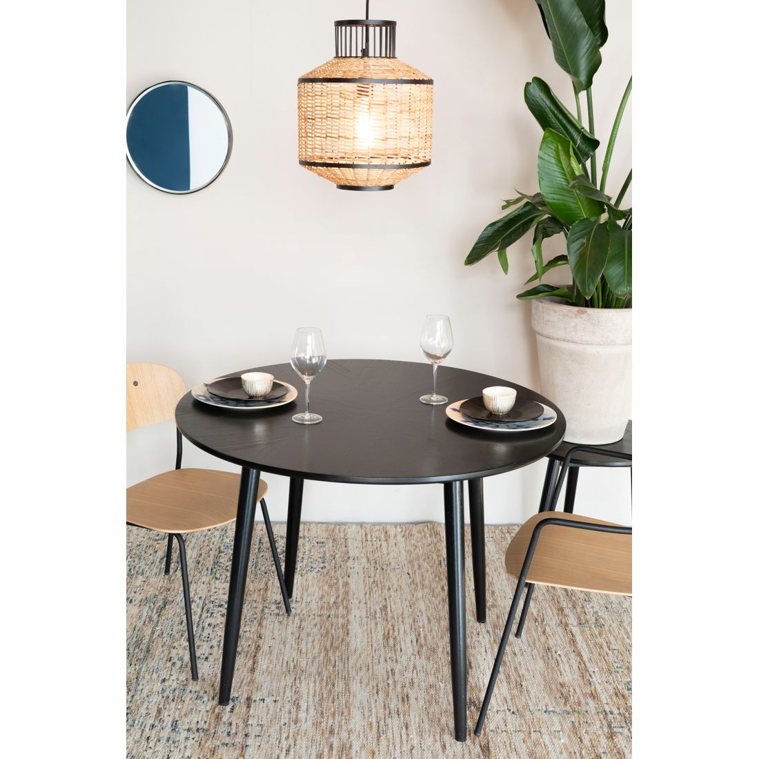 White Label Living Eettafel Fabio Rond 100cm Zwart - KwaliteitWonen.nl