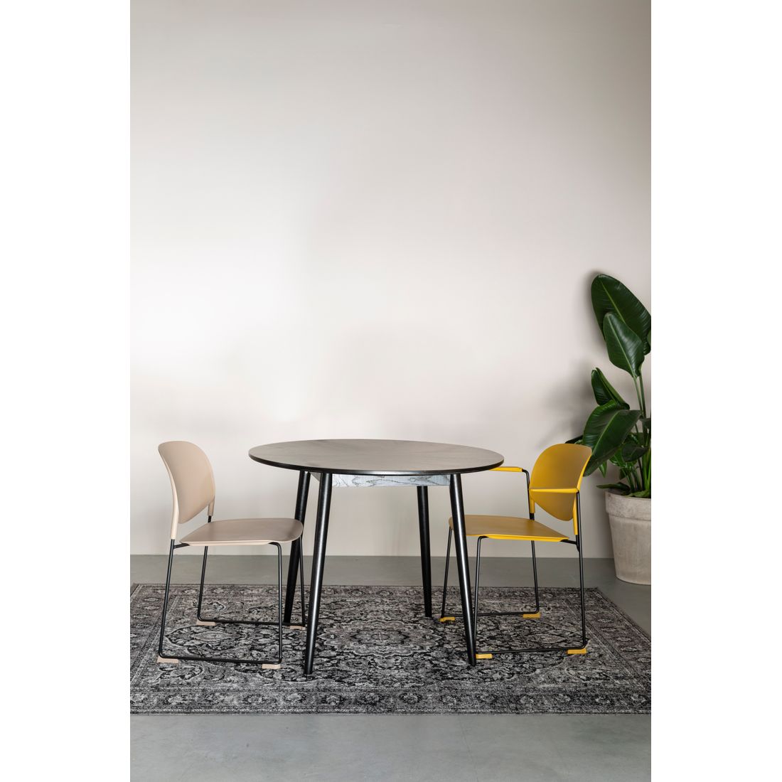 White Label Living Eettafel Fabio Rond 100cm Zwart - KwaliteitWonen.nl
