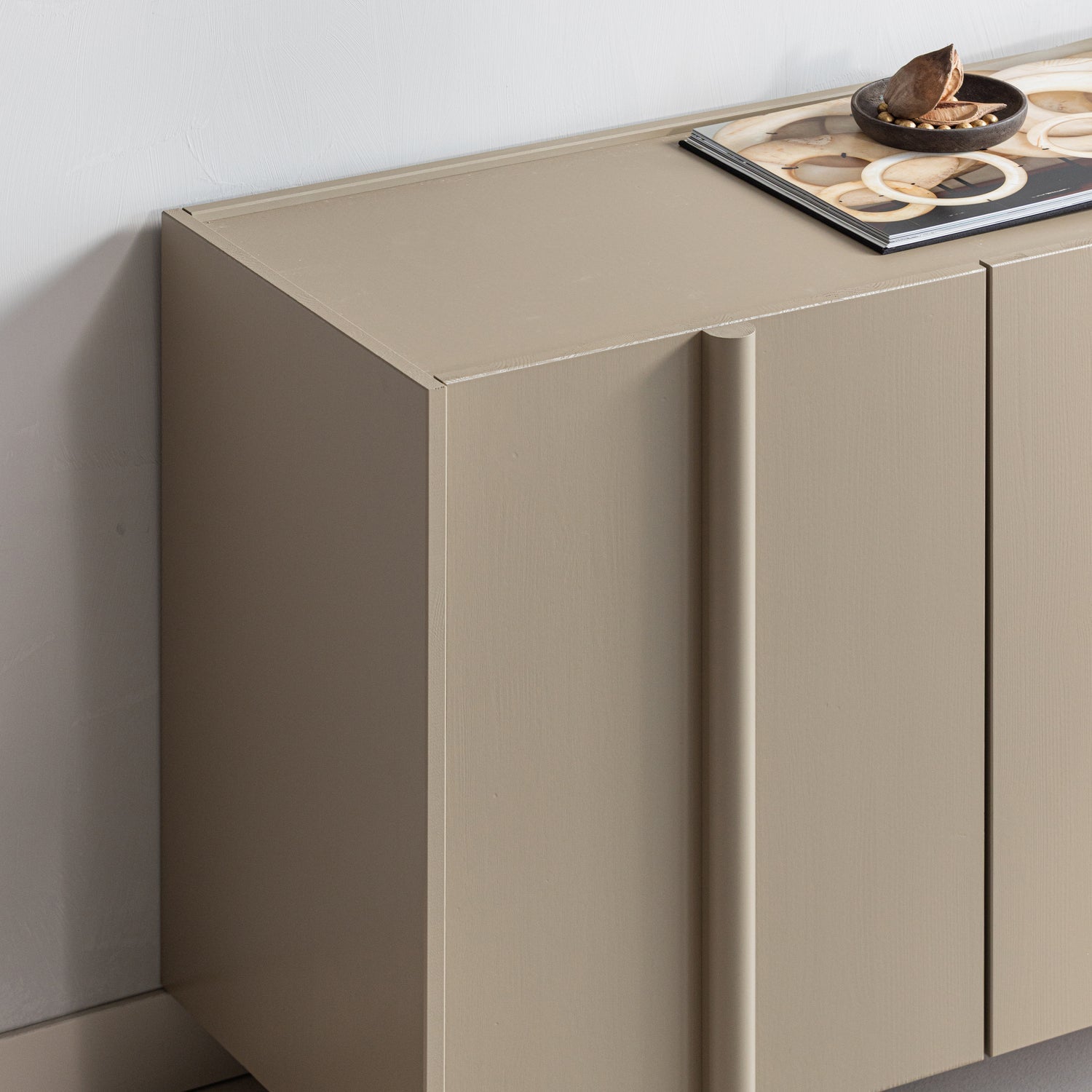 Woood Basu Dressoir Grenen Mud [Fsc] - KwaliteitWonen.nl