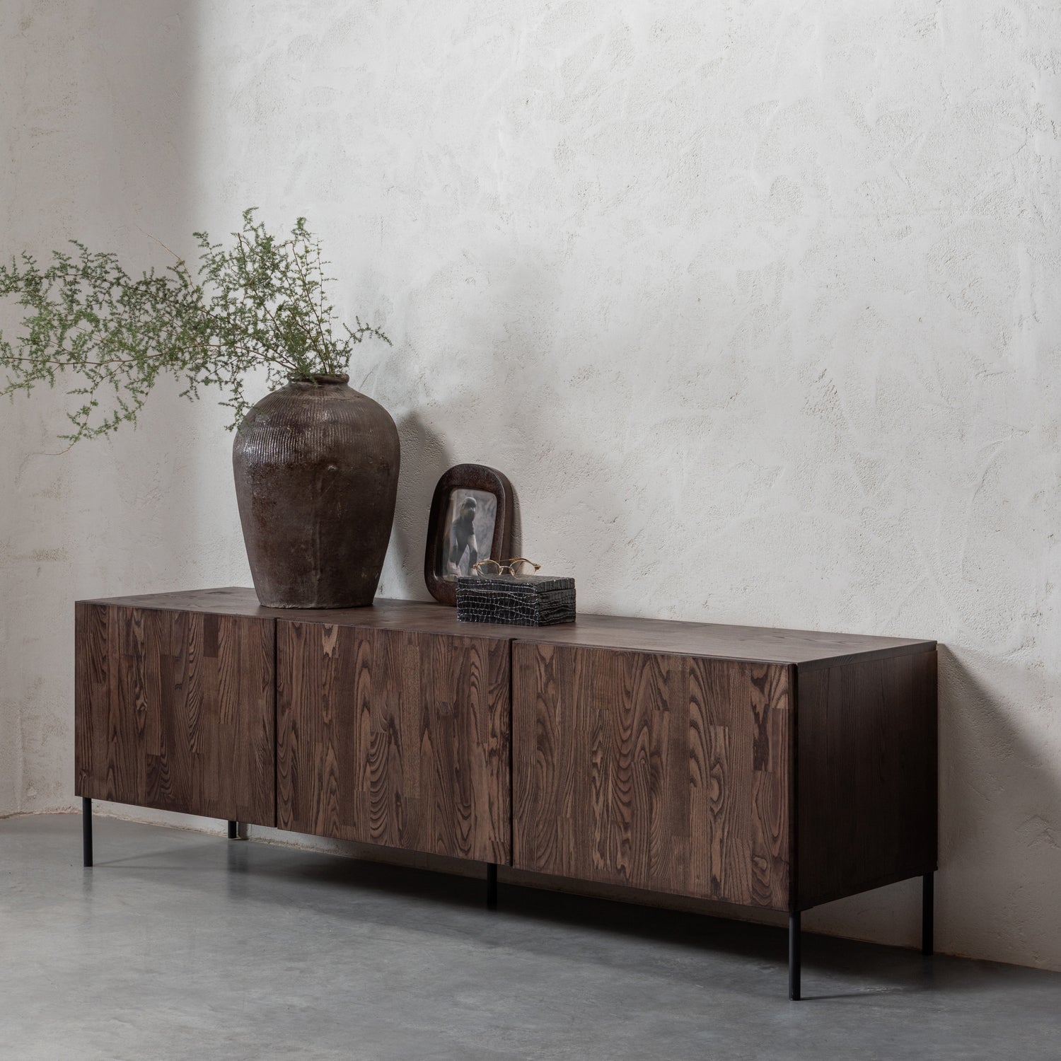 Woood Bono Gravure Dressoir Tv Meubel Essen Bruin [Fsc] - KwaliteitWonen.nl