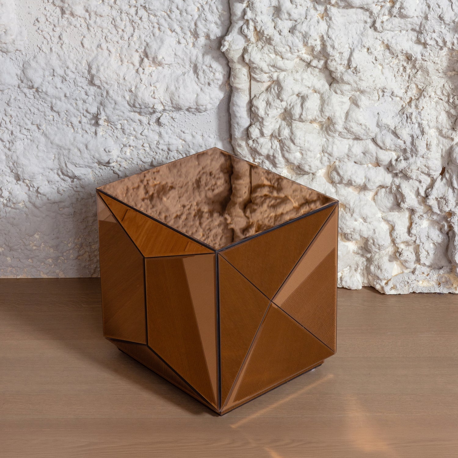 Woood Glintz Bijzettafel Hout Spiegelglas Bruin [Fsc] - KwaliteitWonen.nl