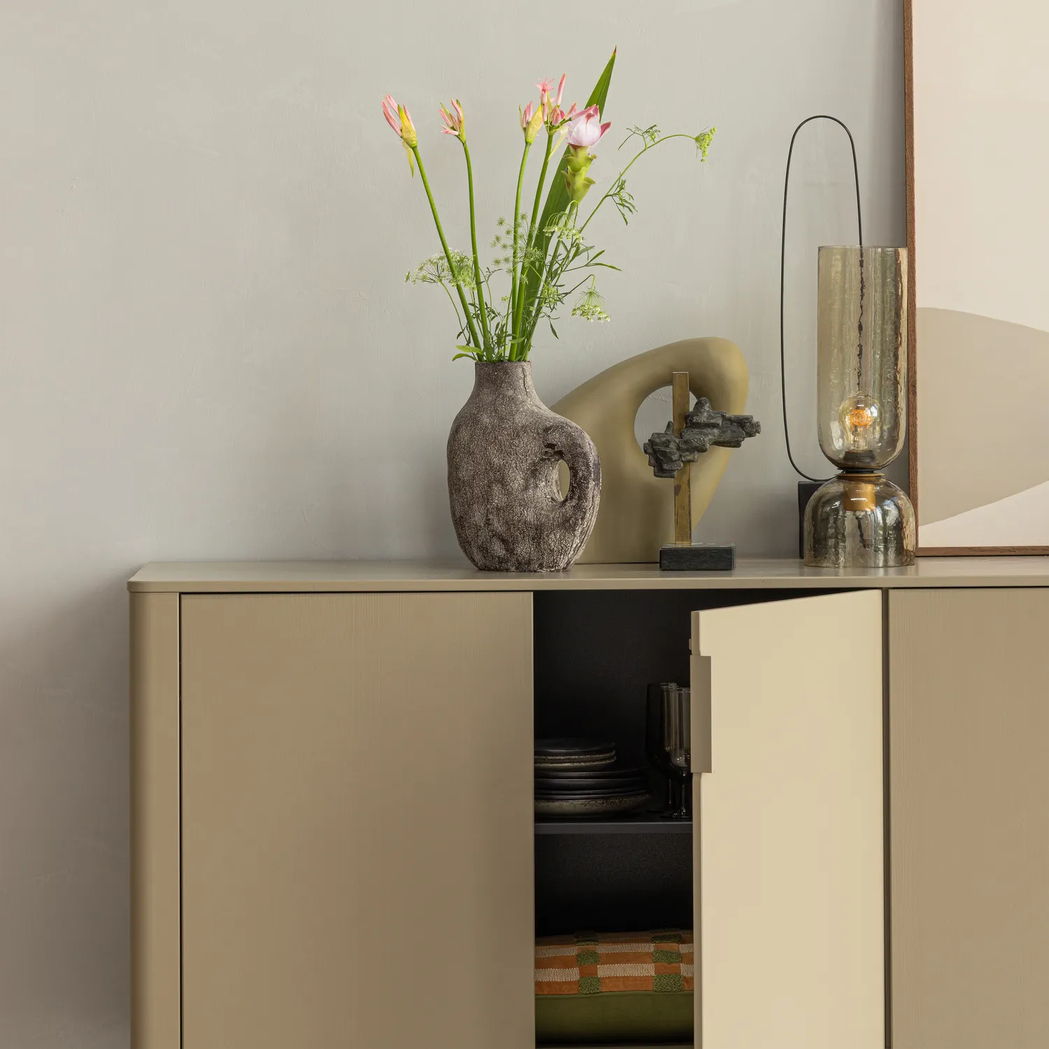 Woood Gunnar Dressoir 200 Cm Grenen Mud [Fsc] - KwaliteitWonen.nl