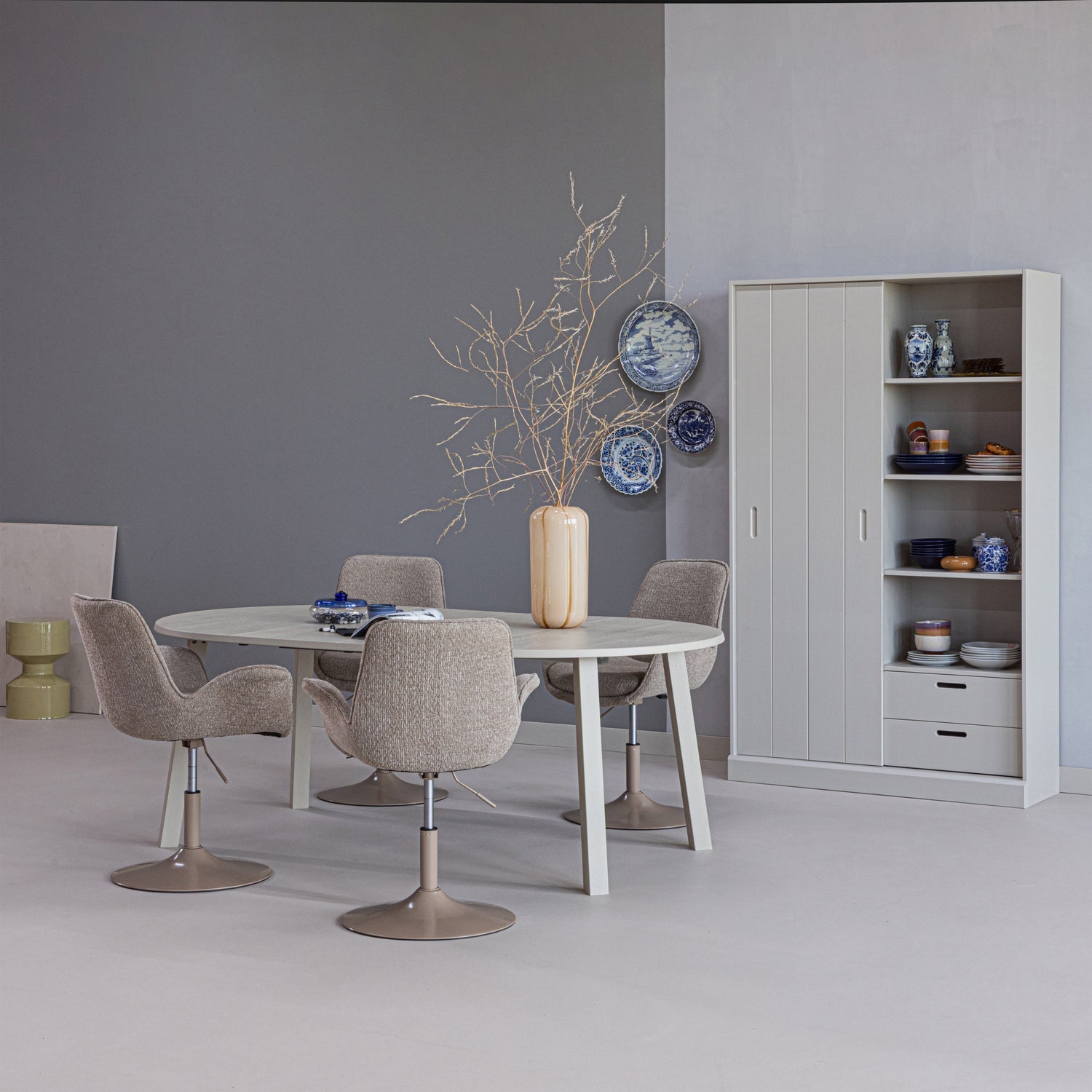 Woood Mila Schuifdeurkast Grenen Dust [Fsc]-Kwaliteitwonen.nl