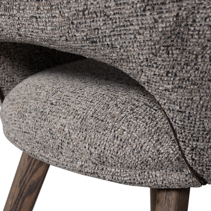 Woood Murat Eetkamerstoel Taupe Met Houten Poot Bruin - KwaliteitWonen.nl