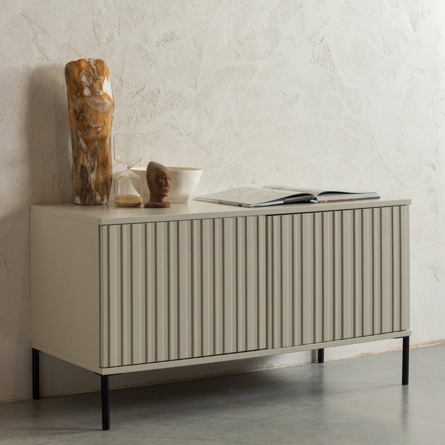 Woood New Gravure Dressoir Tv Meubel 100cm Grenen Dust [Fsc] - KwaliteitWonen.nl
