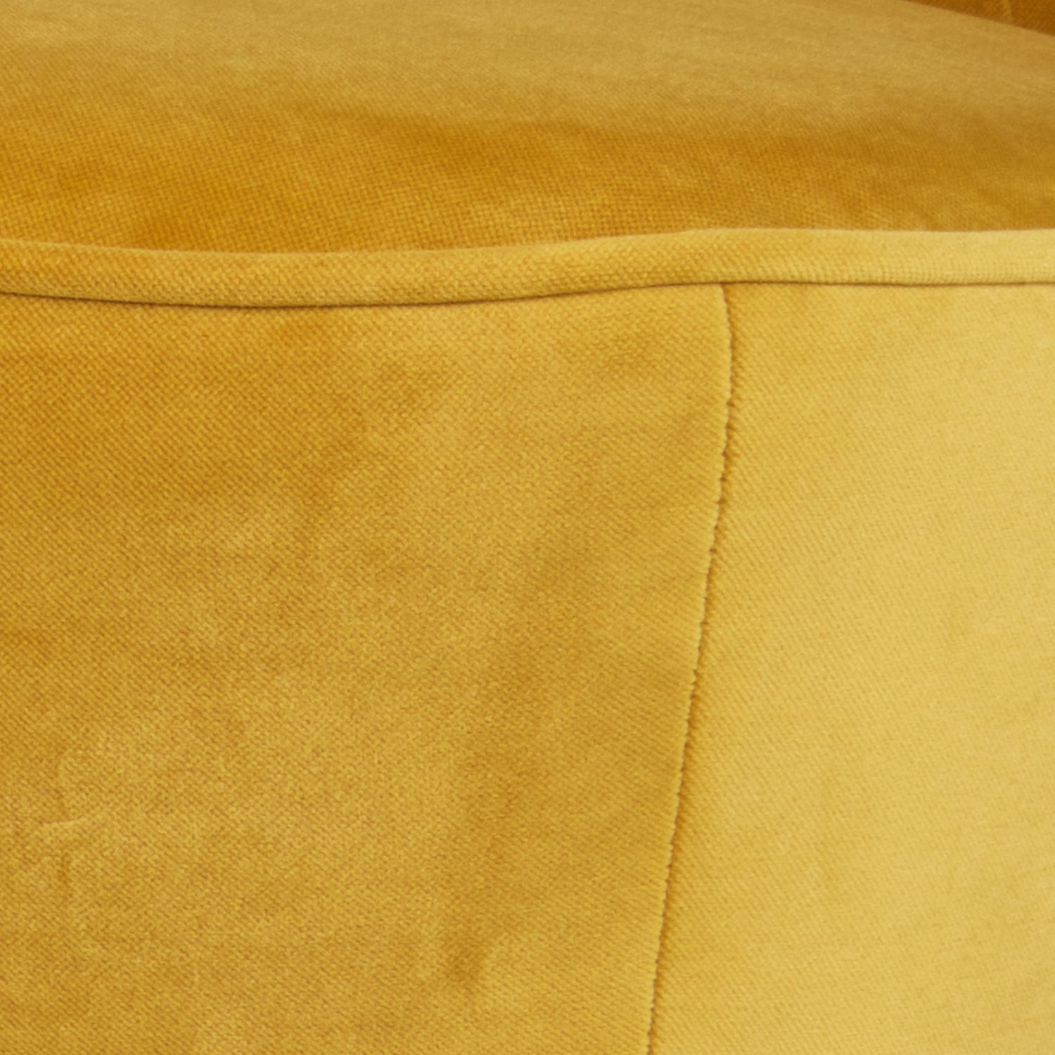 Woood Sara Fauteuil Velvet Oker - KwaliteitWonen.nl
