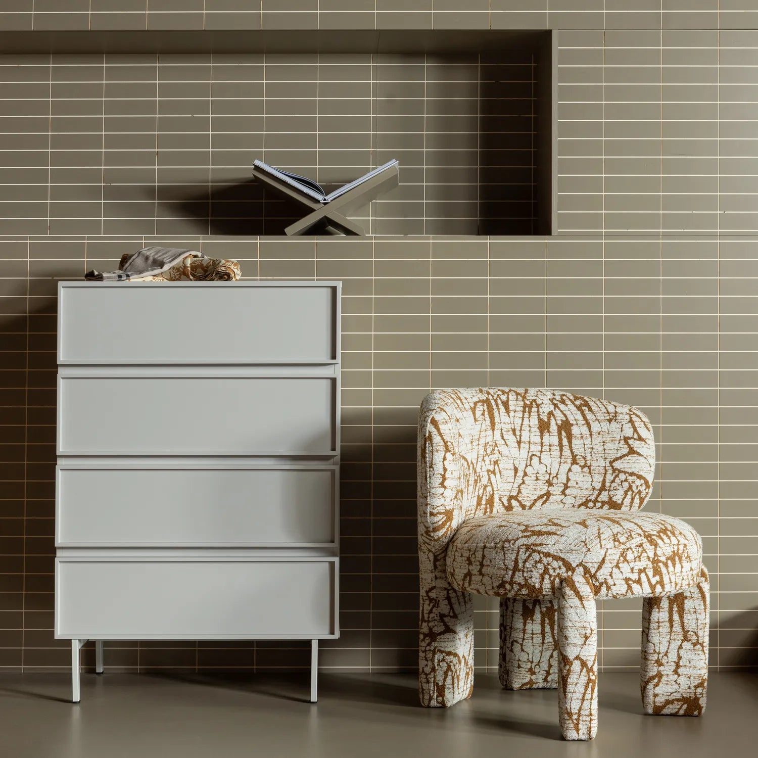 Woood Tours Dressoir Ladekast 4 Lades Melamine MDF Zand - KwaliteitWonen.nl
