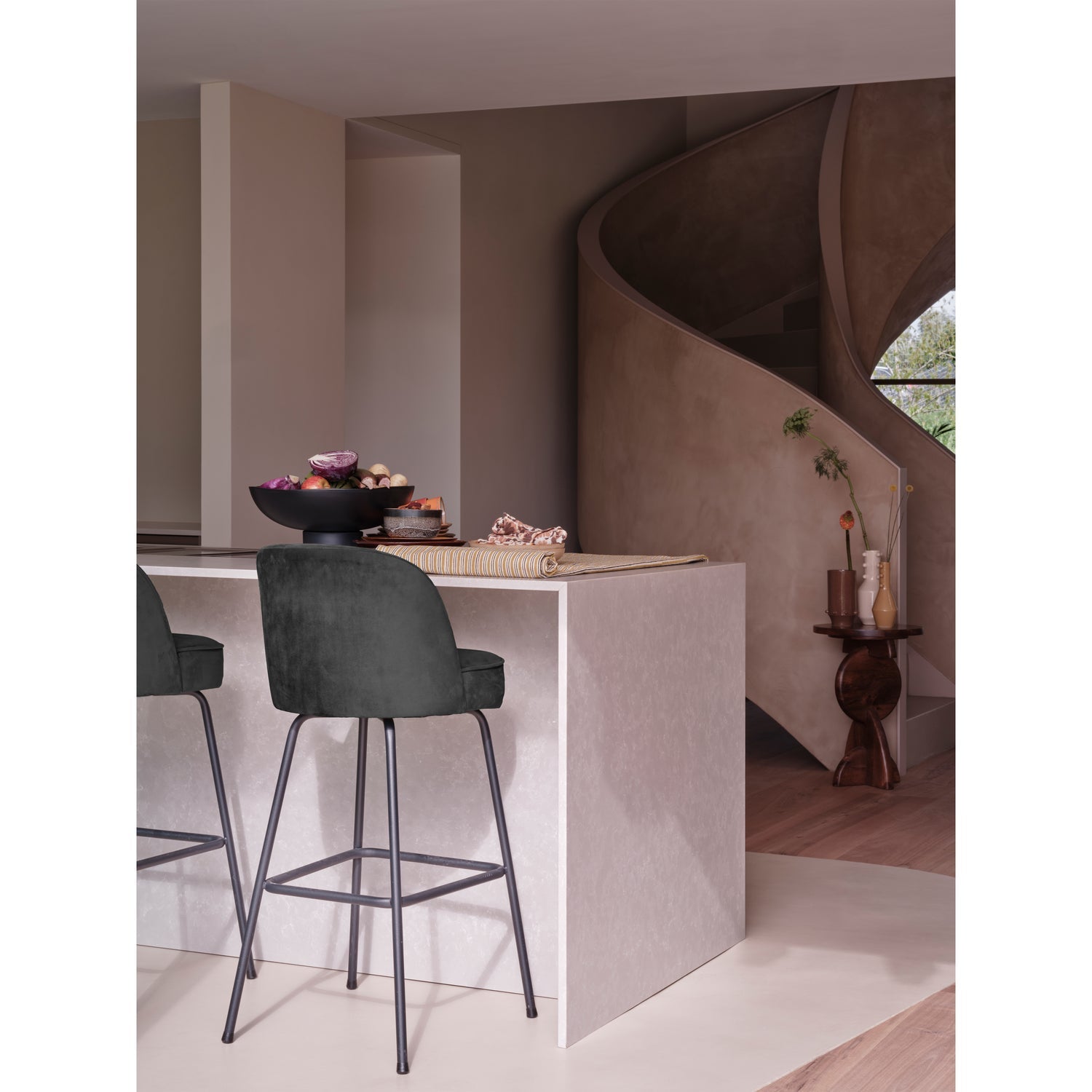Woood Vogue Barstoel 80 Cm Velvet Zwart - KwaliteitWonen.nl