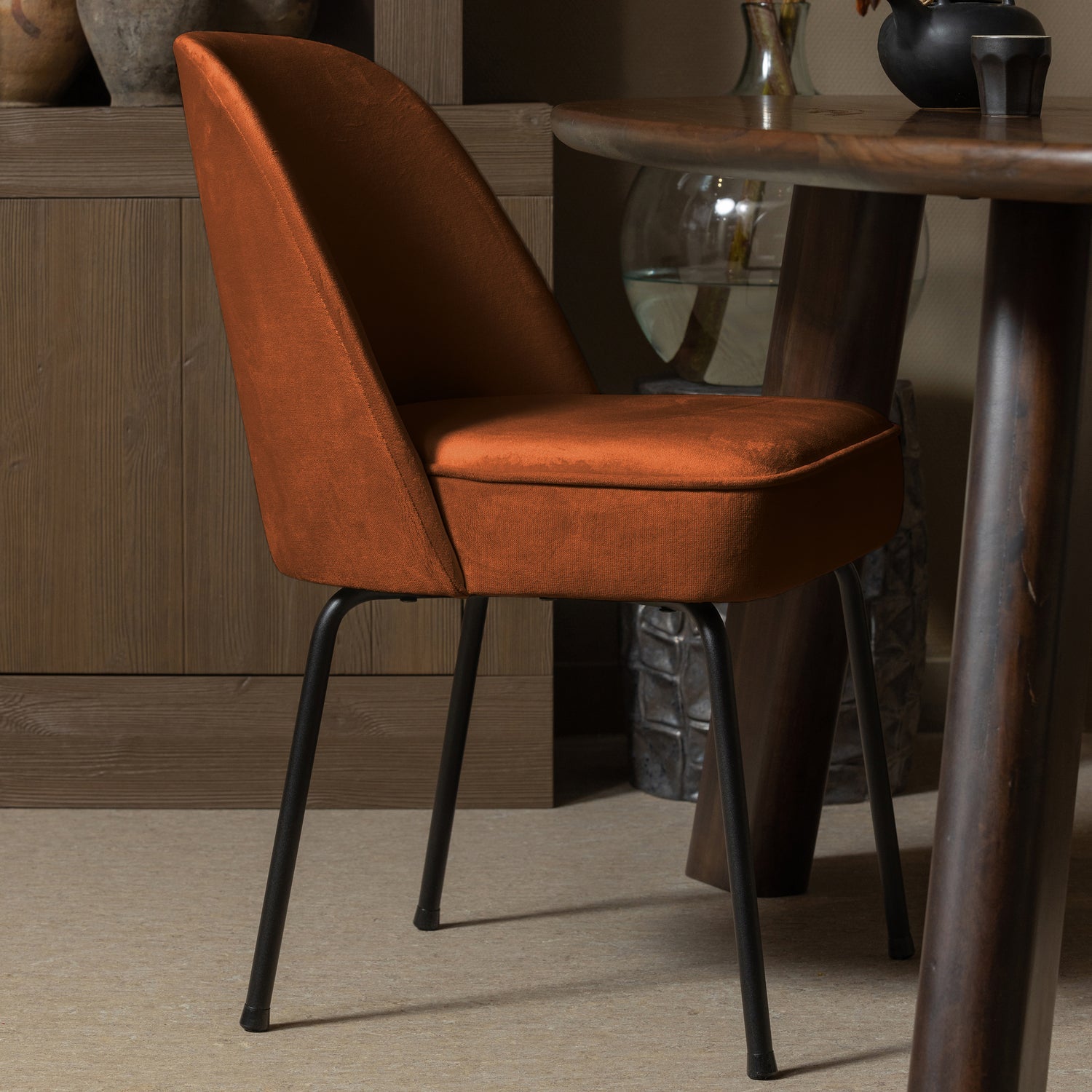 Woood Vogue Eetkamerstoel Velvet Roest - KwaliteitWonen.nl